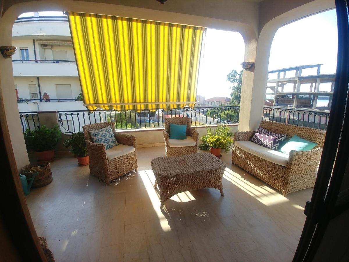B&B Nereidi Melito Di Porto Salvo Bagian luar foto